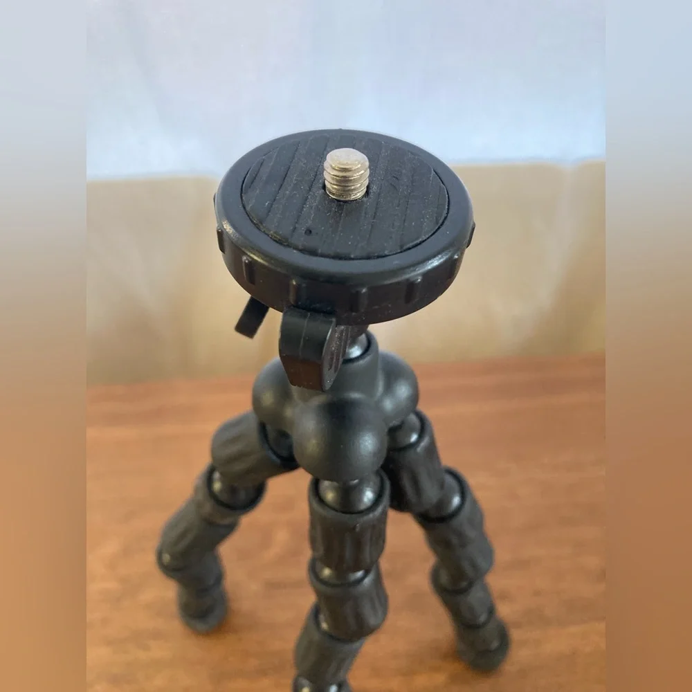 Bendy Tripod